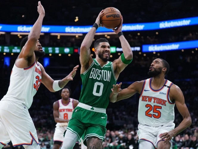Celtics toma bocanada de aire con triunfo ante Knicks