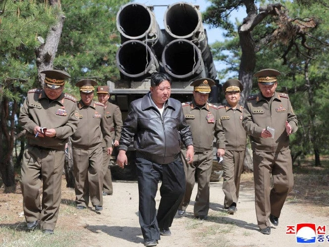 Corea del Norte lanza misiles posiblemente destinados a exportación militar