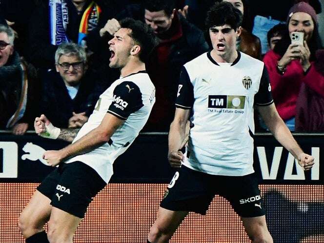 Valencia cumple y completa los Octavos en la Copa del Rey