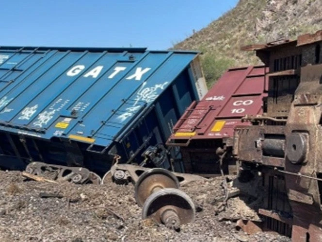 Tren de carga se descarriló en Lerdo, Durango; el momento fue captado en video