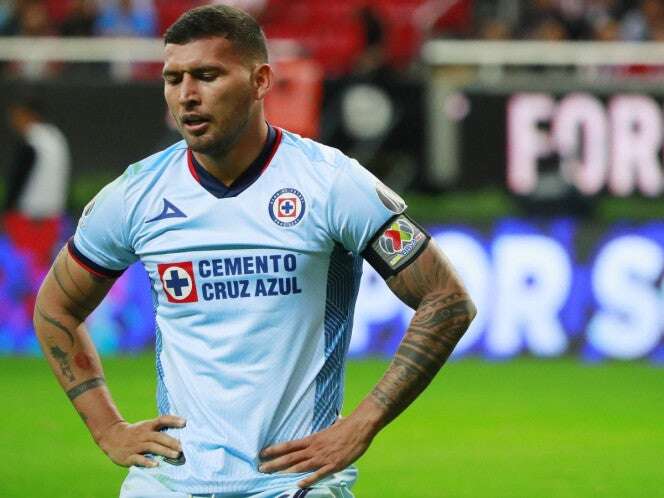 Juan Escobar regresó a Cruz Azul... solamente sería de 'visita'