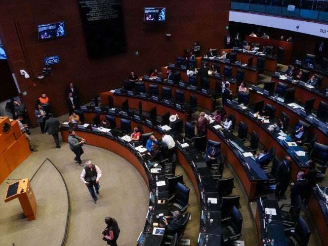 Con letras de oro en el Senado, nombre del primer astronauta mexicano