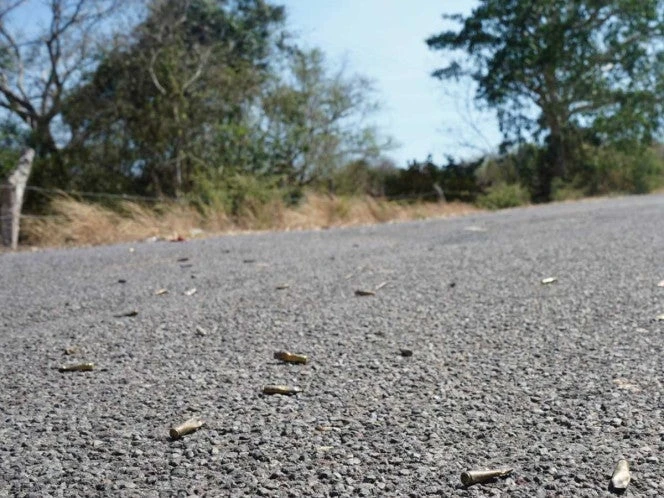 Dos cárteles se disputan a sangre y fuego el control de las minas en Michoacán