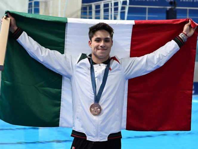 Osmar Olvera encabeza representación de México en Singapur 2025