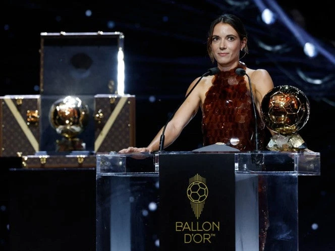 Aitana Bonmatí gana por tercera vez el Balón de Oro femenil 