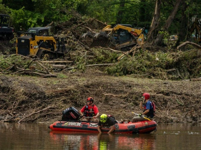 Suman más de 108 muertos por fuertes inundaciones en Texas; continúan búsquedas