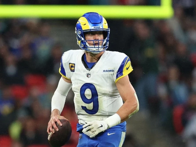 Matthew Stafford da el show de la NFL en Londres