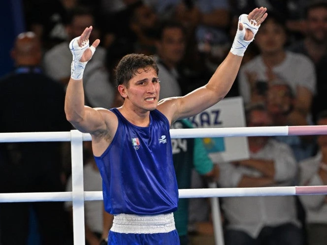 Marco Verde extiende su invicto con polémico nocaut técnico