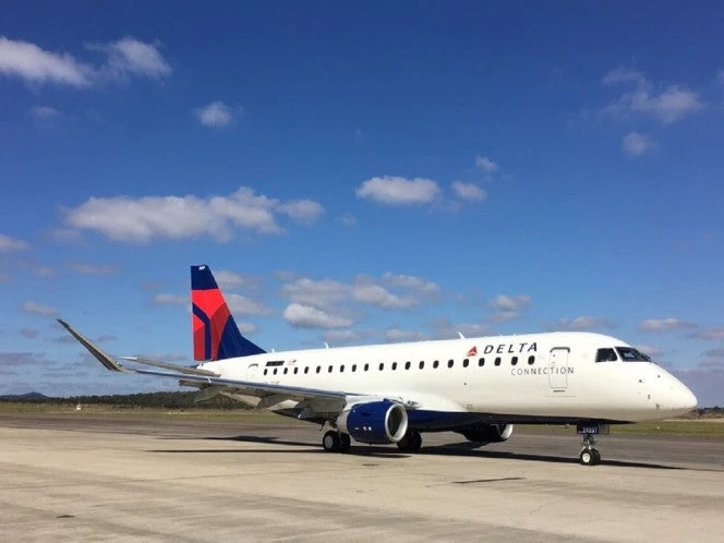 Avión de Delta evita choque con bombardero en EU