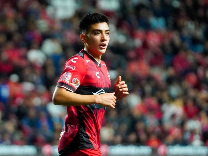 Xolos pone cifra millonaria a Gilberto Mora