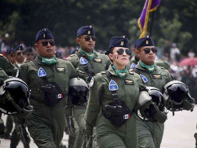 Ariadna Montiel agradece entrega y lealtad de la Fuerza Aérea Mexicana en su día