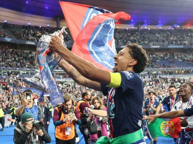 Marquinhos muestra su amor por el PSG