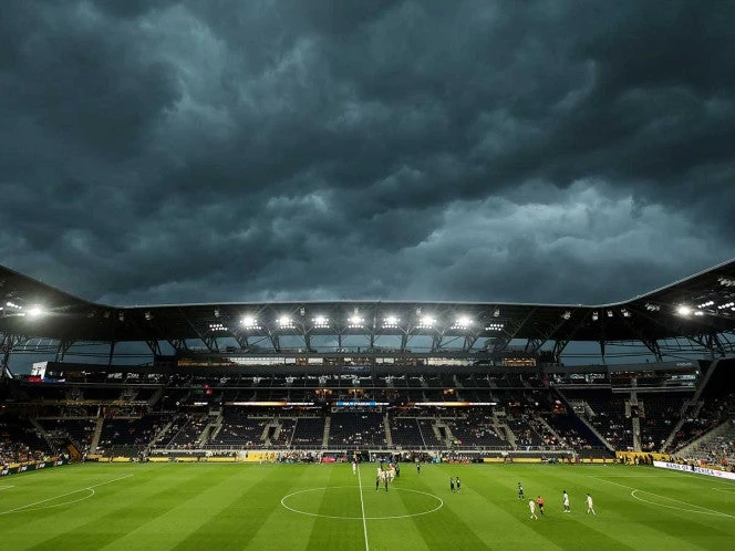 Pachuca vs Salzburgo fue suspendido por tormenta