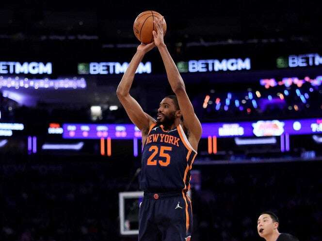 Knicks aplastan al Heat con un brillante Mikal Bridges