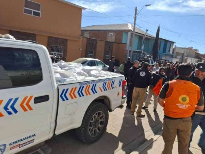 Entregan apoyos a damnificados por frío en Chihuahua