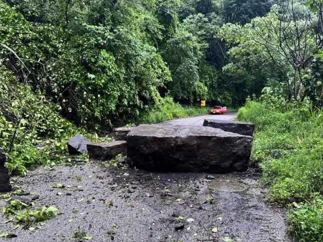 En Hidalgo 34 municipios reportan lluvias, derrumbes y desbordamientos