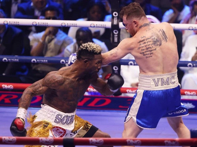 ‘Canelo’ espera que Crawford no corra
