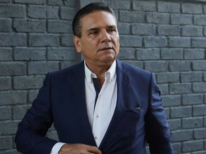 Silvano Aureoles obtiene suspensión provisional contra orden de aprehensión