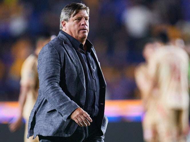 Miguel Herrera avisa del cambio generacional en Costa Rica