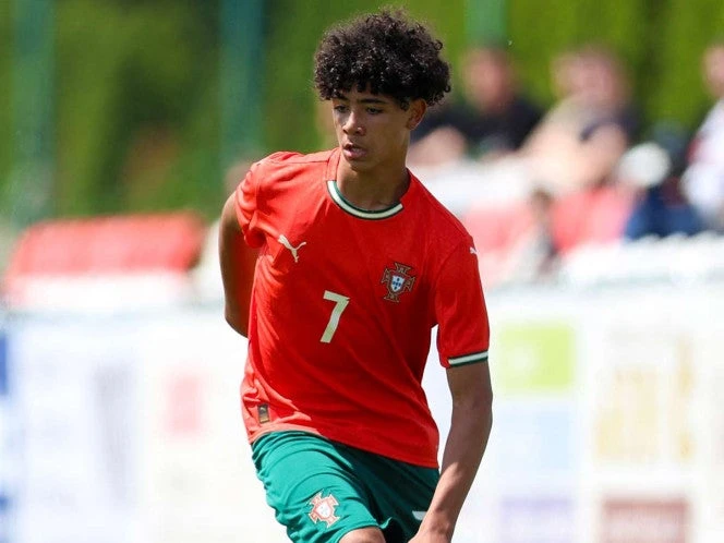 Cristiano Jr se estrenó con Portugal; así fue su primer gol