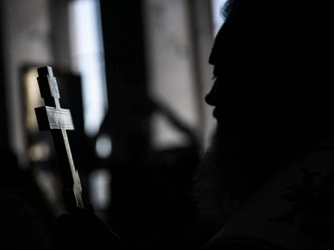 Guerra santa: Cómo Rusia reclutó sacerdotes para influir en las elecciones de Moldavia
