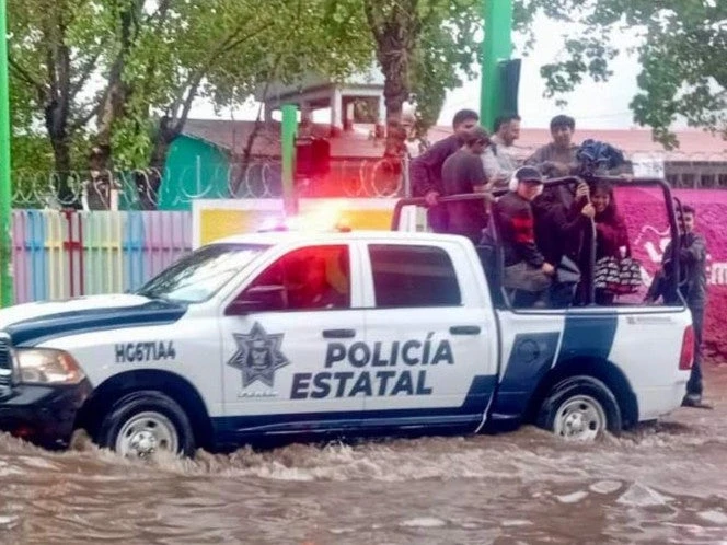 Lluvias causan inundaciones en Pachuca, Hidalgo