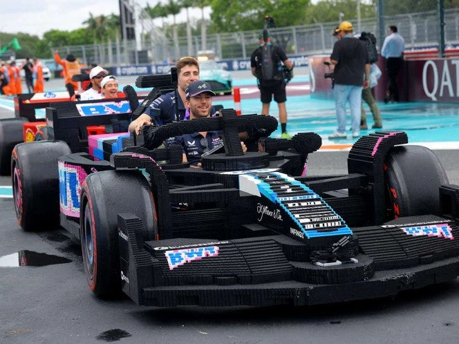 Piloto de F1 pide el ‘cese del acoso’