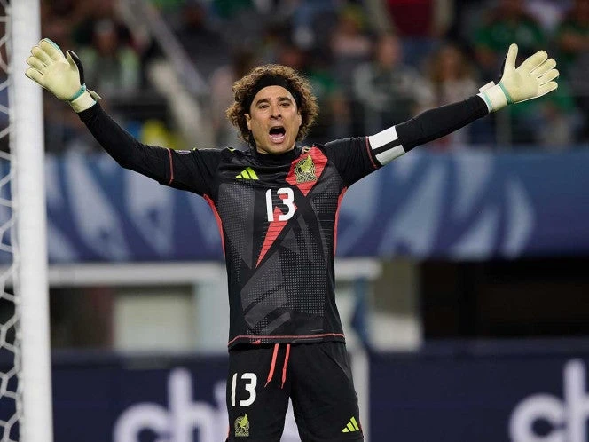 Burgos responde al fichaje caído de Memo Ochoa