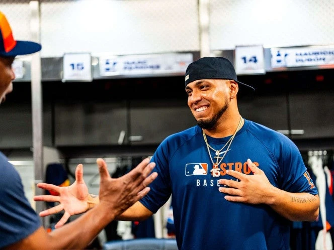 Isaac Paredes da primer paso en su rehabilitación con Astros y sueña con volver