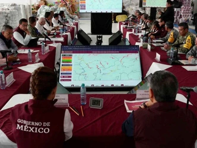 Claudia Sheinbaum supervisa apoyo en zonas afectadas por lluvias en Hidalgo