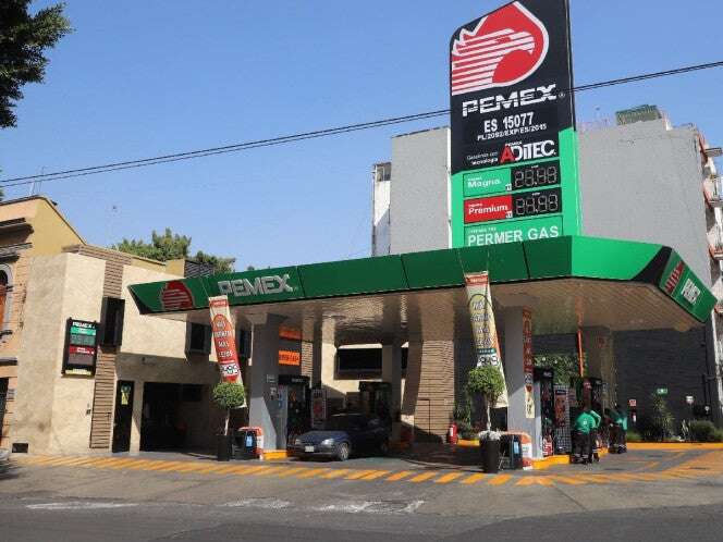 Gobierno Sheinbaum, cerca acuerdo gasolineros precio gasolina