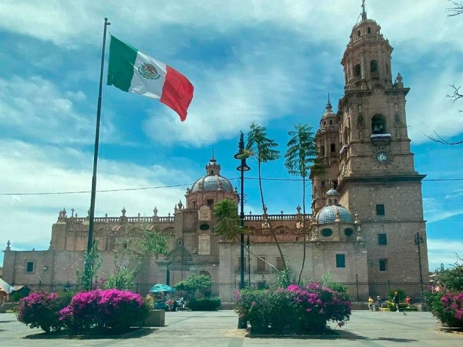 ¿Qué se esconde bajo la Catedral de Morelia? Historia virreinal que podría ser revelada