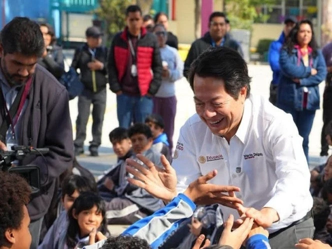 Mario Delgado encabeza jornada por la paz y contra las adicciones