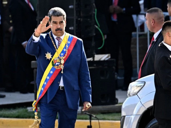 Maduro llama a una 