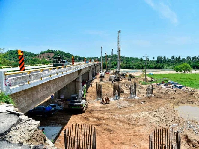 ¿Cómo van las obras de la carretera Salina Cruz-Zihuatanejo? SICT realiza supervisión