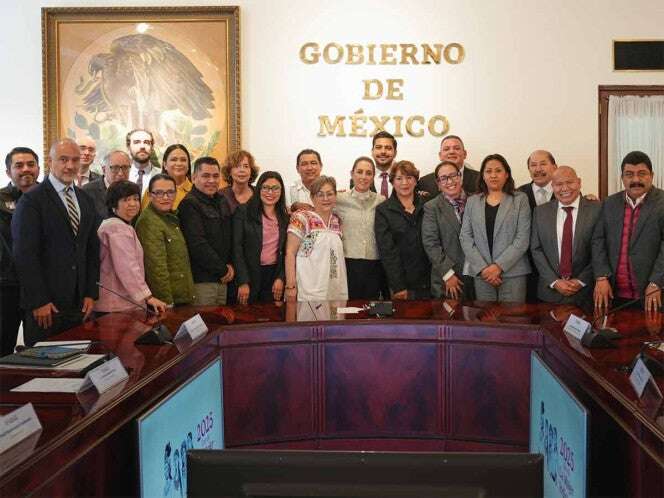 Participa Ariadna Montiel en 'plan maestro'