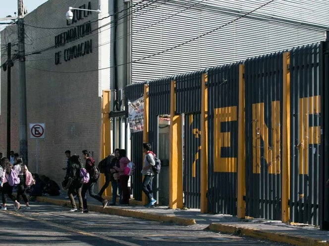 Historias de aspirantes a Prepa: entre fallas técnicas, frustración y logros inesperados