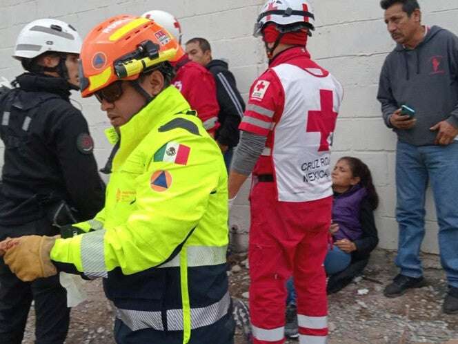 Choca camión contra tráiler; 17 lesionados, 3 de gravedad y un fallecido