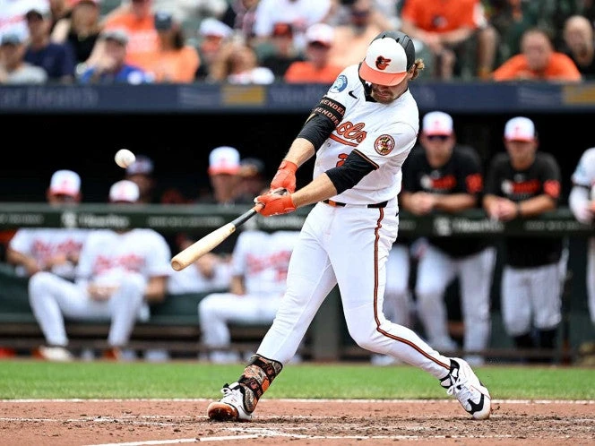 Orioles barren a Mets en la doble cartelera