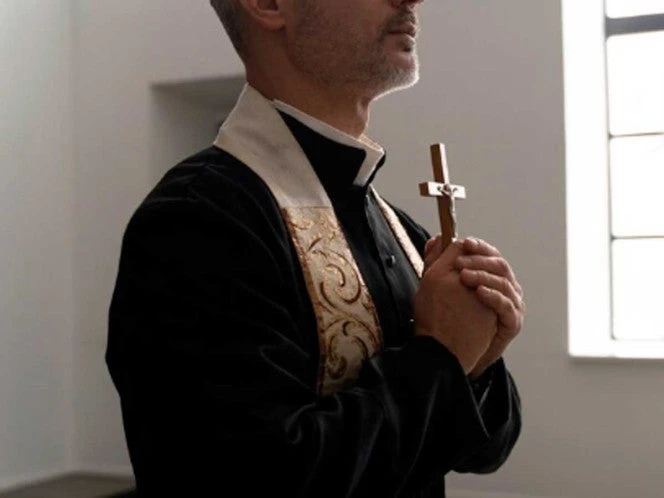 Sacerdotes son atacados a balazos en Michoacán durante intento de asalto; uno resultó herido