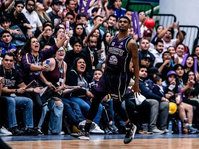 A base de triples, Halcones se lleva primer triunfo ante Diablos en la final de la LNBP