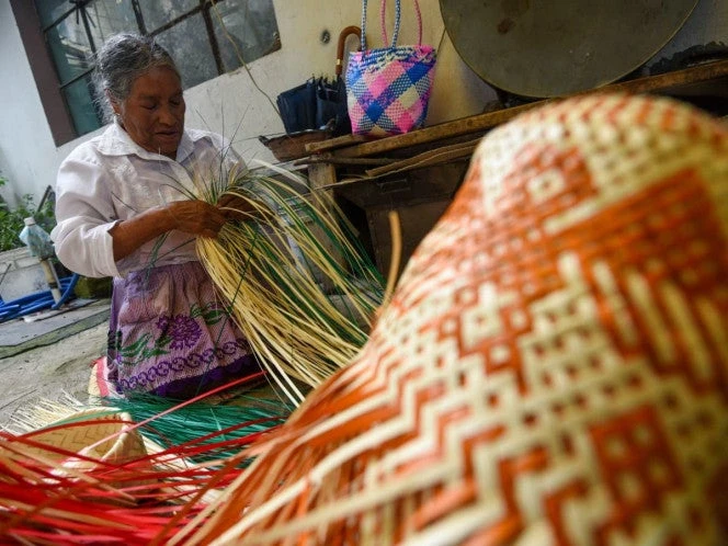Doña Alejandra tiene 75 años y un deseo ancestral de que su artesanía perdure