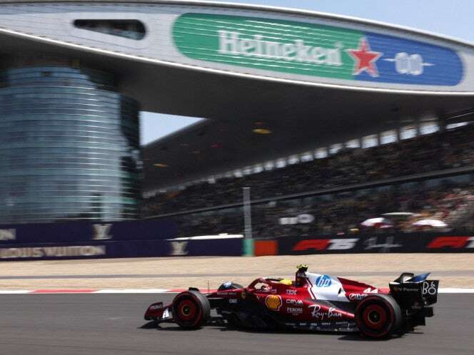 ¡Lewis Hamilton gana su primer carrera con Ferrari en sprint de China!