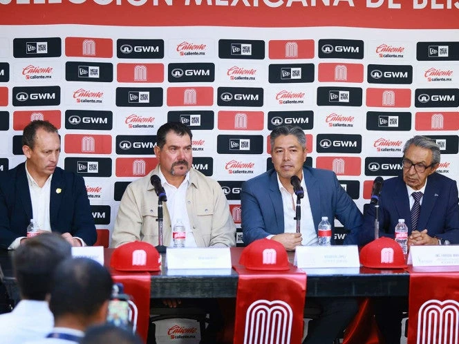 Benjamín Gil y Rodrigo López se mantienen al frente