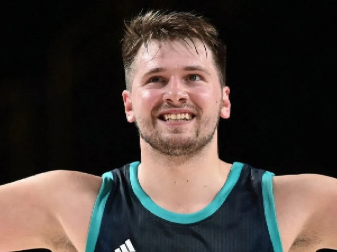 Todo quedó en un susto: Doncic no sufrió una lesión grave