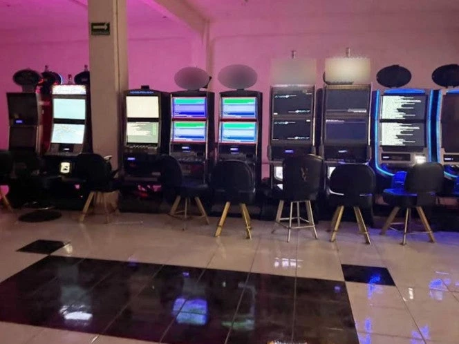 Decomisan 163 máquinas de juego en casa de apuestas clandestina 