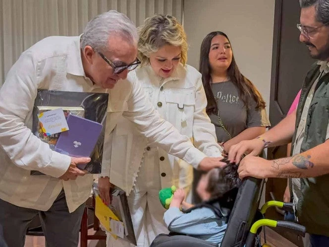 Destaca Rocha Moya modelo híbrido de atención Teletón en Sinaloa