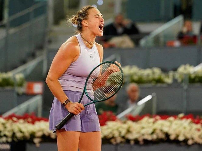 Aryna Sabalenka supera al clima y va a semifinales en Madrid