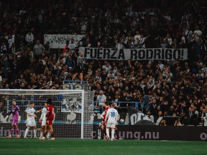 Aficionados del Copenhague mandan mensaje de apoyo a Huescas tras su lesión