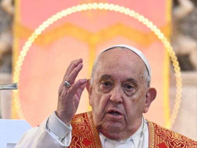 Papa Francisco narra que 'libró' dos intentos de atentado durante su viaje a Irak